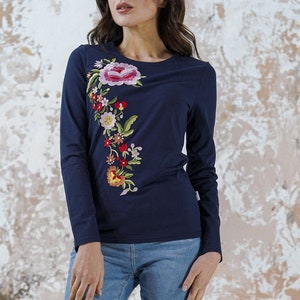 Floral embroidered t shirts for women, Long sleeve flower tee, Botanical embroidery blouse,Wild flower t-shirt,Mexican navy bohemian tee top