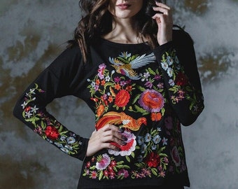 Grandma Sweatshirt Embroidered,Floral Bird Embroidery Sweater,Flower Sweatshirt for Mom,Cozy Sweatshirt,Romanian Long Sleeve Shirt,Valentine