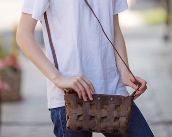 Small leather crossbody bag with zipper, Woven leather bag, Brown cross body bag for women, Leather crossbody bag with adjustable strap