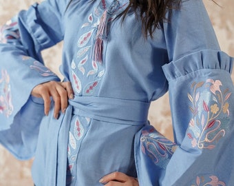 Bloemen geborduurde linnen kimono top, linnen blouse Boho, Oekraïense linnen blouse, borduurwerk op mouwen, linnen stropdas top, linnen kleding