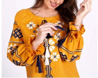 Embroidered blouse, Hungarian blouse, Vyshyvanka blouse, Ukrainian Romanian peasant boho folk ethno shirt, Linen  floral top, Gift For Her