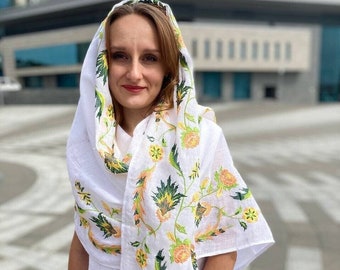 Linnen boho sjaal, geborduurde bloemensjaal voor vrouwen, gebedsjaal, bruiloft wrap sjaal, festival sjaal voor bruid, kerstcadeau