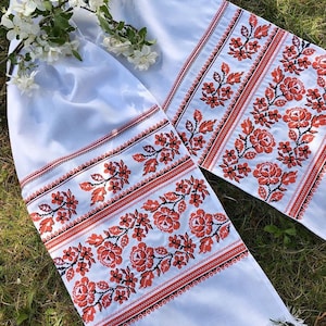 Ukrainian wedding rushnyk traditional, Embroidered wedding rushnyk, White and red rushnyk, Table runner, Wedding ceremony, Wedding decor