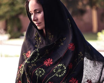 Black floral linen shawl, Embroidered summer wrap, Lightweight women's linen scarf, Handmade botanical gift, Nature inspired shawl