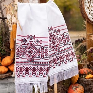 アンティーク花柄刺繍リネン ルシュニキ rushnyk 100年前の物 Russian Rushnyk - Etsy