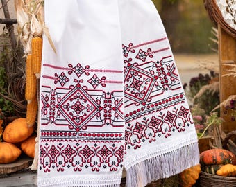 Slavic rushnyk, Ukrainian wedding towel with red and black embroidery, Wedding ceremony cloth, Wedding gift for couple, Table runner