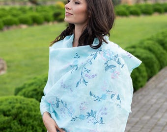 Embroidered floral linen shawl for women, Lightweight embroidered linen wrap, Summer linen scarf with botanical embroidery, Gift for women