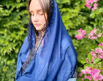 Navy blue infinity chapel veil with black lace, Catholic mass mantilla, Head covering for church or prayer, Loop veil for women