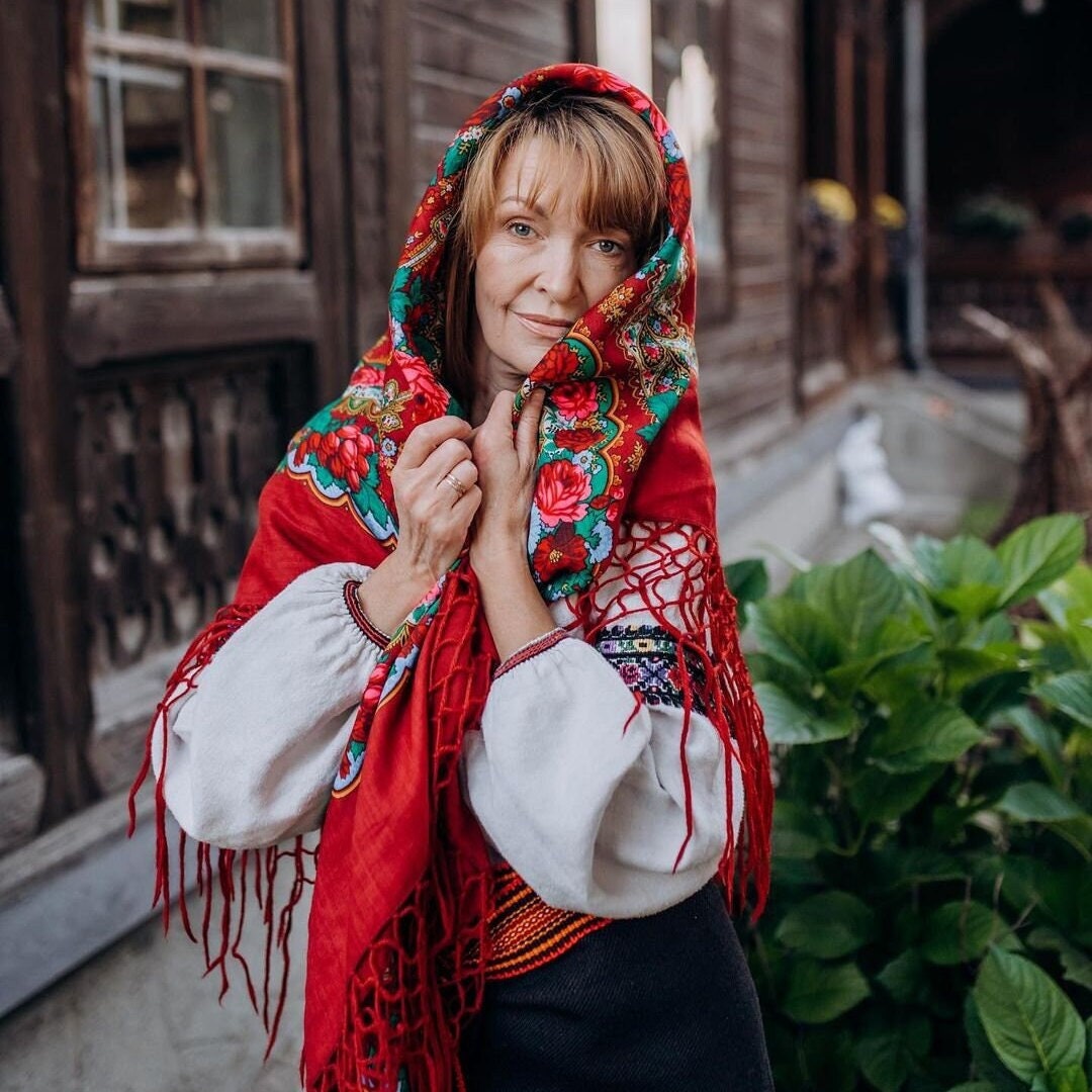 Slavic Scarf Chale, Gift for Grandma, Ukrainian Shawl Vintage Style ...