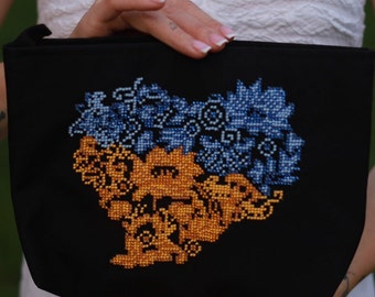 Ukrainian embroidery cosmetics bag for women, Boho handbag, Black zipper pouch with embroidery, Travel bag, Handmade embroidery purse