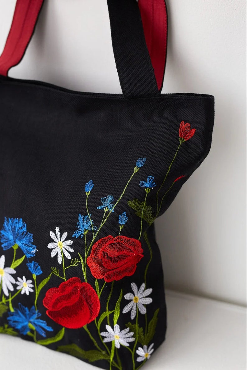 Embroidery botanical tote bag with zipper, Embroidered linen tote bag, Floral shopper bag, Floral canvas tote bag, Summer wildflower bag image 3