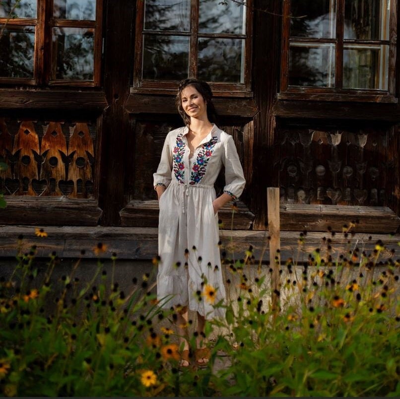 Romanian Wedding Dress - Etsy