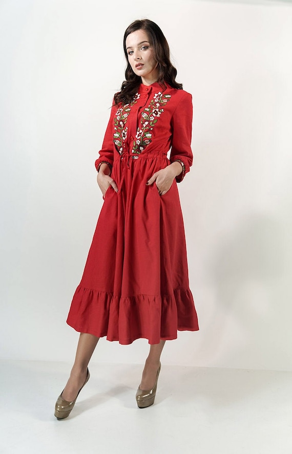 Renaissance dress, Wedding guest dress, Linen dress with embroidery, Vintage dress, Midi dresses for women,Medieval dress women,Gift for her Renaissance dress, Wedding guest dress, Linen dress with embroidery, Vintage dress, Midi dresses for women,Medieval dress women,Gift for her
