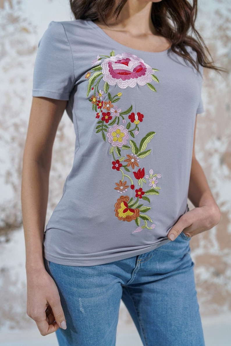 Womens Embroidered T Shirtsvintage Botanical T Shirtfloral T Etsy