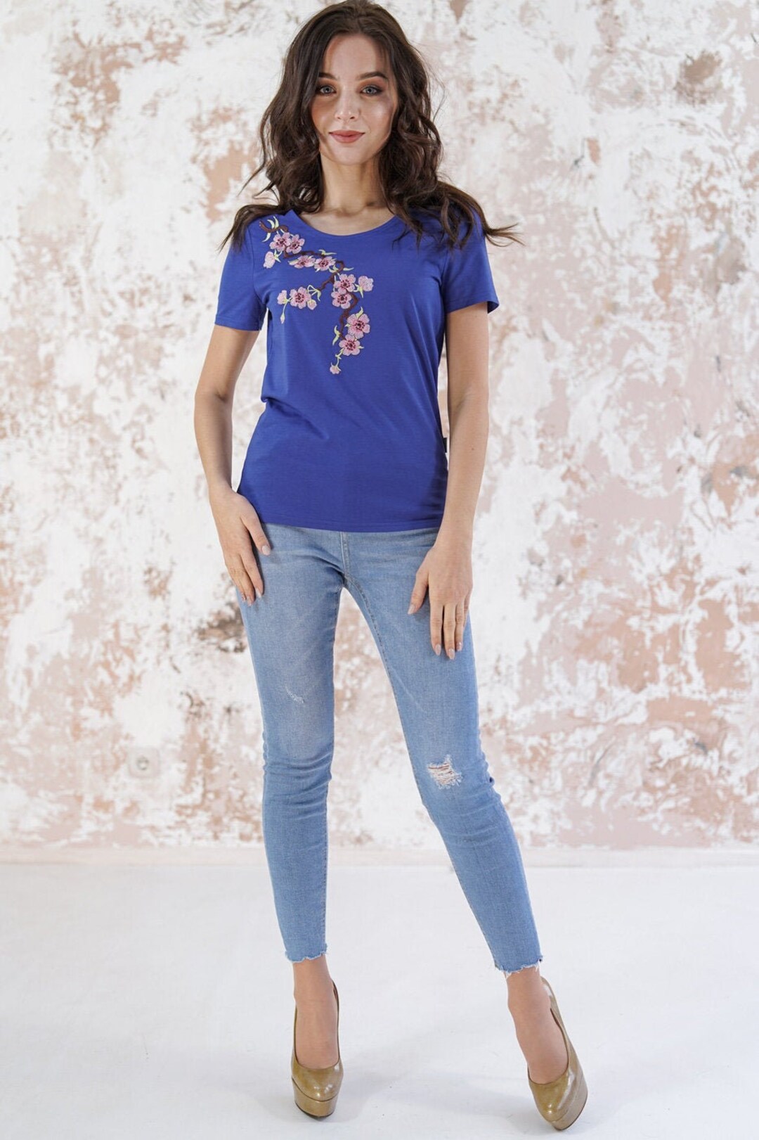 Cherry Blossom Embroidered T-shirts Women, Sakura T-shirt