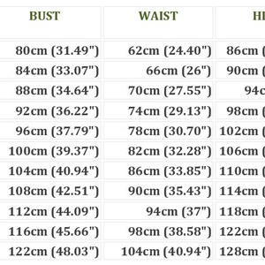 May include: A clothing size chart displaying international and US sizes, with bust, waist, hip, and back width measurements in cm and inches. Sizes range from XS to 4XL, with corresponding Russian sizes.