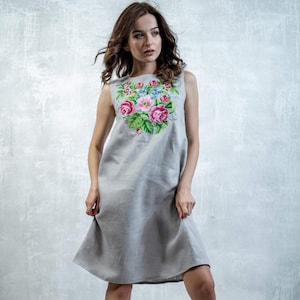 Linen Floral Dress, Embroidered Linen Dress, Midi Dress for Women, Linen Sundress, Wedding guest dress,Pleated dress,Christmas gift for girl
