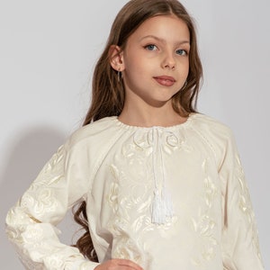 Girl peasant vyshyvanka blouse, Ukrainian linen shirt for kids, Embroidered blouse for girls, Festive top with long sleeves, Birthday gift zdjęcie 6