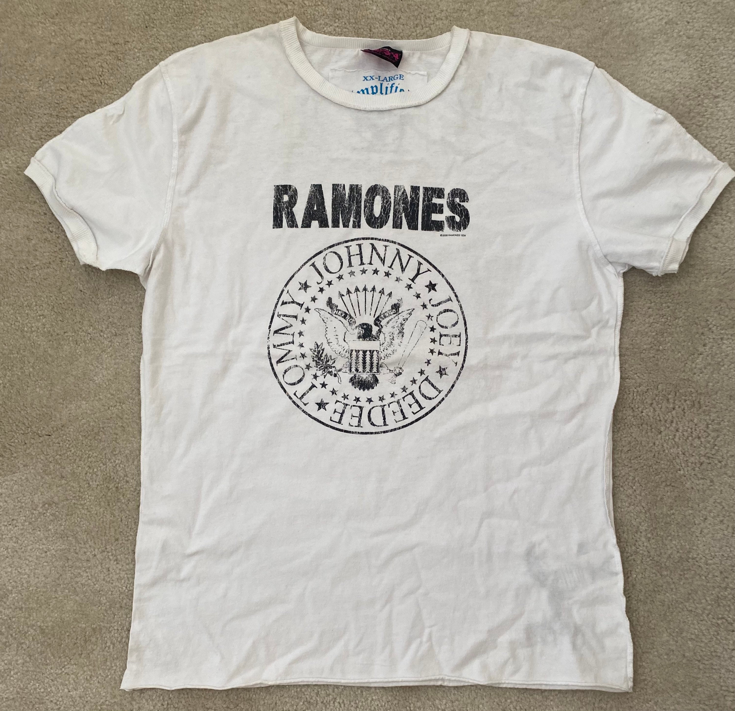 Discover Vintage Ramones t shirt in white