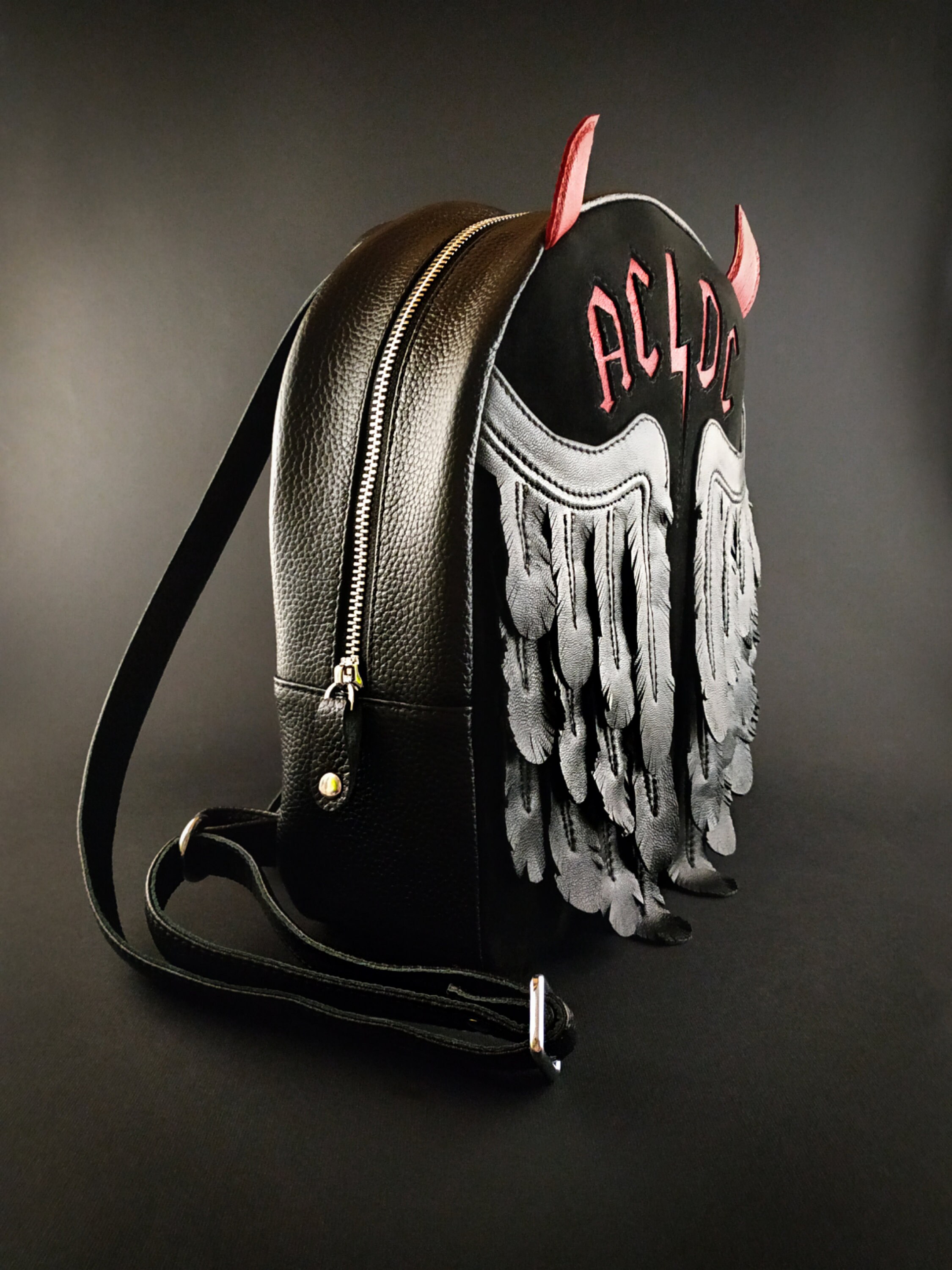 wings backpack hp