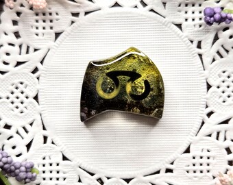 Queen Bee Scholar FFXIV Soul Crystal / Job Stone [B-Grade] [Pre-Made]