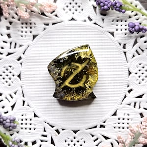Queen Bee Gunbreaker FFXIV Soul Crystal / Job Stone [Pre-Made]