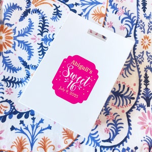 Personalized 12 Pieces Sweet 16 Hot Pink Gold Stickers with White Purse Style Favor Box, Sweet 16 Container Box Favors : Empty (MG828)