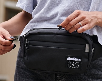 Fanny Pack For Women, Small Crossbody Bag With Reflective Elements