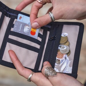 Cartera beige vegana para mujer, cartera para tarjeta de crédito, tarjetero, cartera para hombre imagen 3