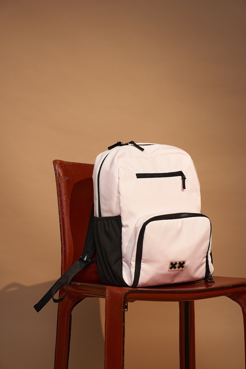 Large Travel Backpack, Messenger Backpack For Laptop 15.6 inch, Urban Backpack, Roomy Rucksack imagem 1