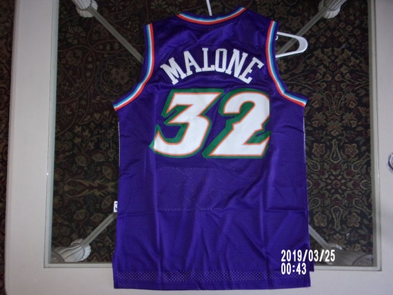 karl malone throwback jersey