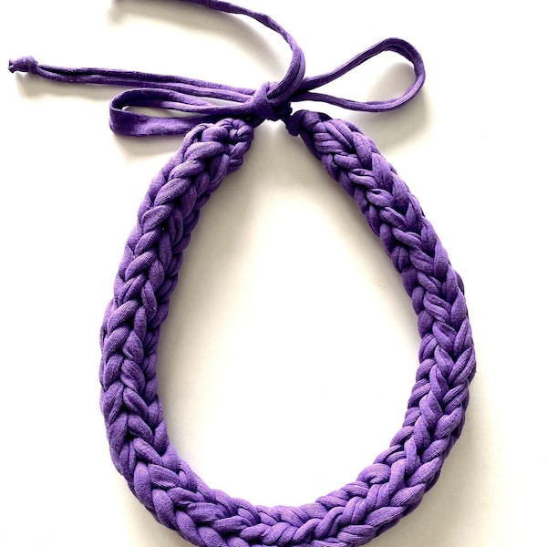 CHUNKY KNIT NECKLACE - Fabric Jewelry - Purple Crochet Necklace - Tshirt Yarn Hand Knit Necklace - Hippie Jewelry