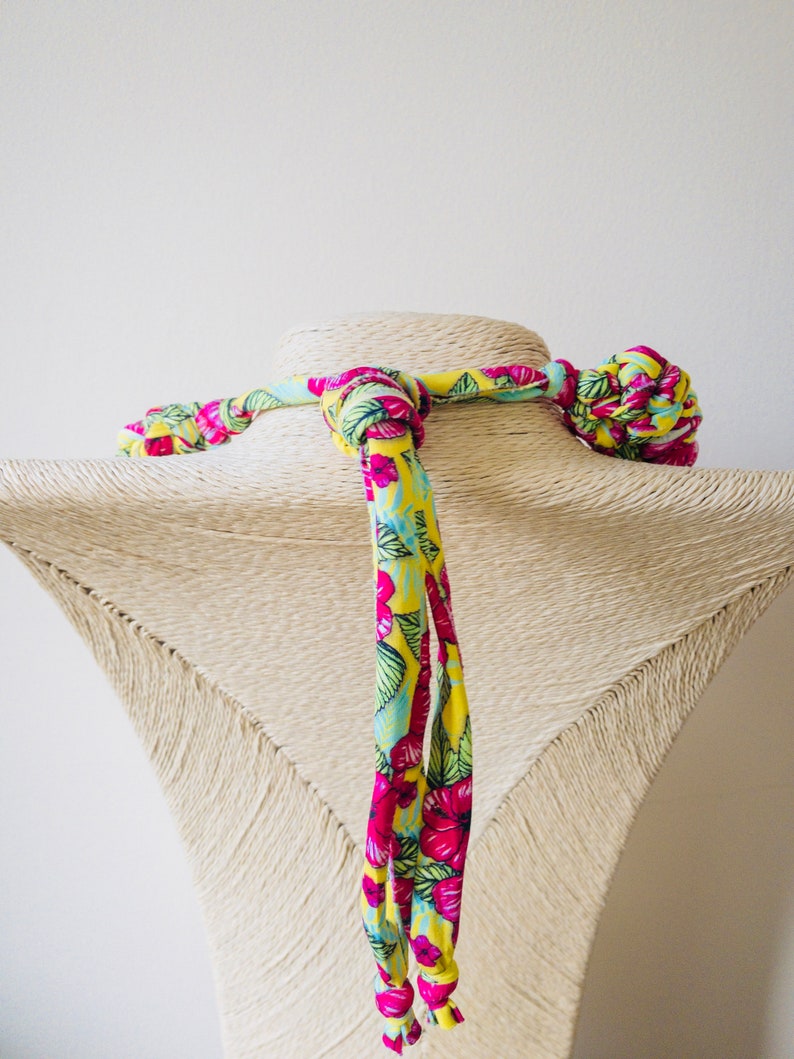 Tshirt Yarn Hand Knit Necklace Multicolor Crochet Necklace Fabric Jewelry Hippie Jewelry CHUNKY KNIT NECKLACE