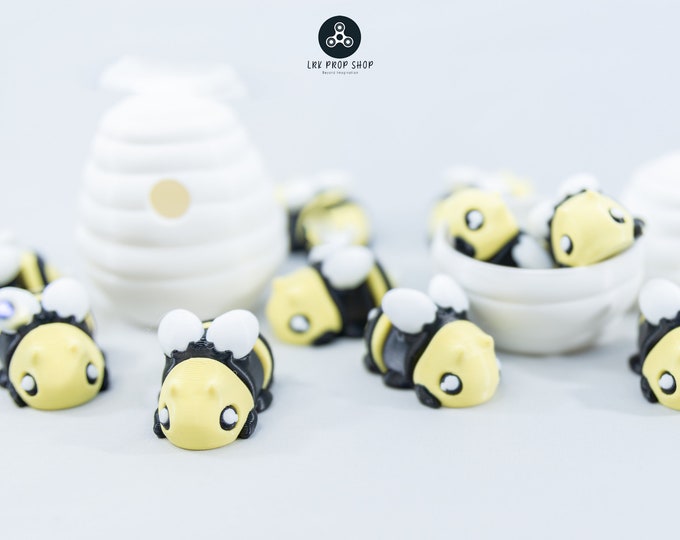 3D Printed Bee Hive Storage Container With a Flexi Fidget Bee Figure ...