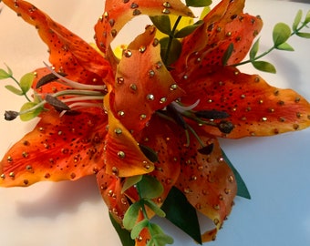 Lily Rockabilly Vintage Tiki Hawaii Hair Flower Clip - Etsy  display picture 1