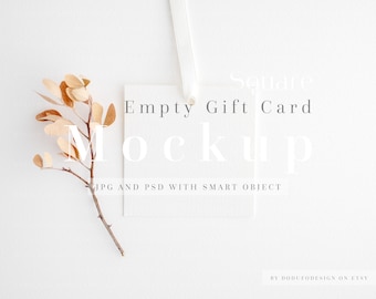 Square Gift Tag Mockup, Blank White Card (PSD Smart Object)