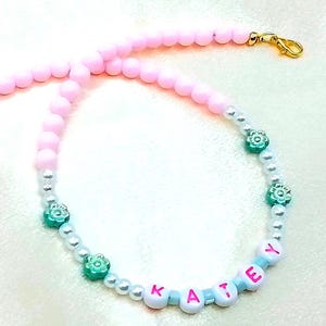 Little girl custom necklace , Kids NAME beaded necklace , childs colorful name necklace , colorful girl jewelry , kids custom necklace,