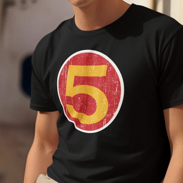 Classic Speed Racer Number 5 in Red Vintage Circle T-shirt