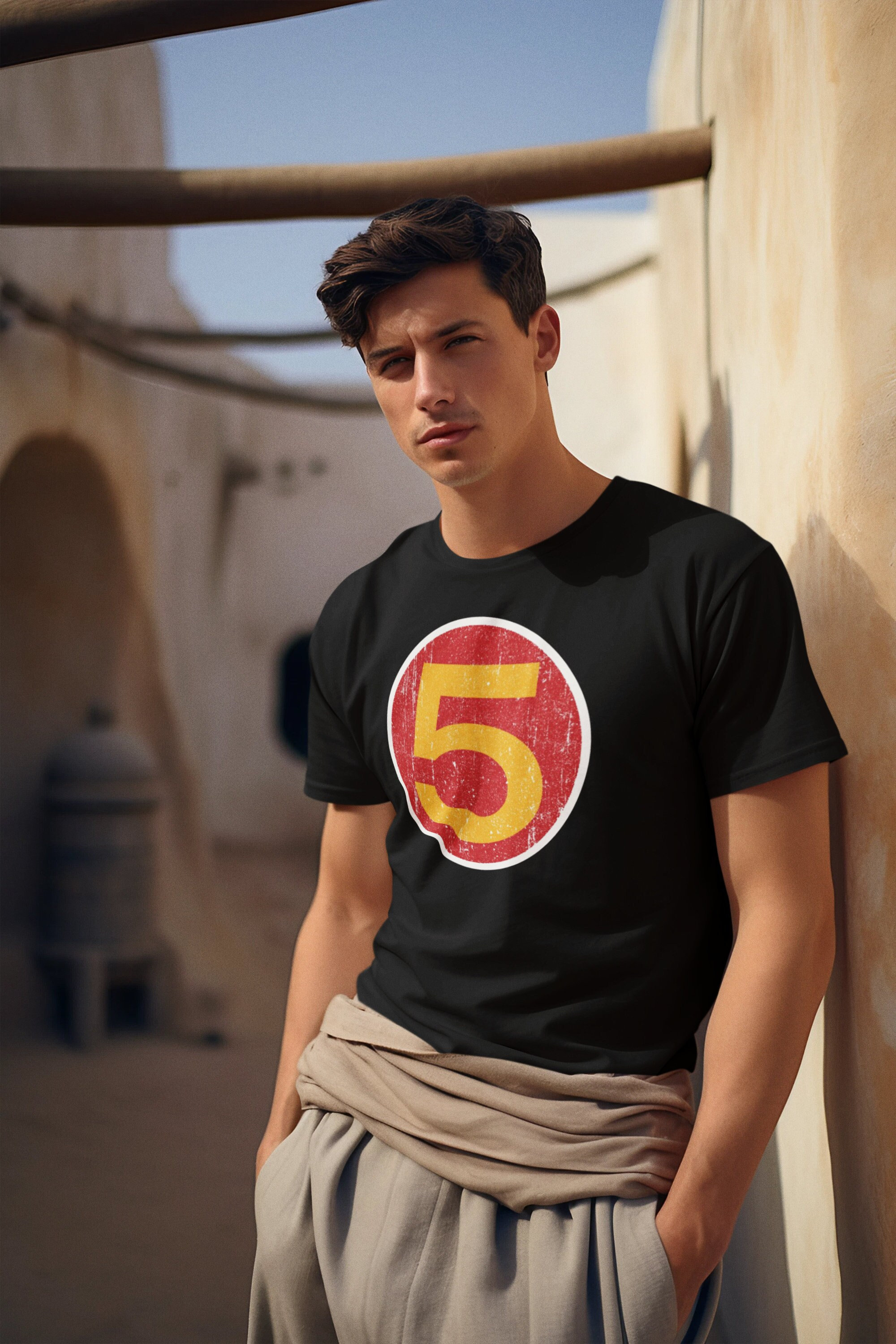 Classic Speed Racer Number 5 in Red Vintage Circle T-shirt - Etsy