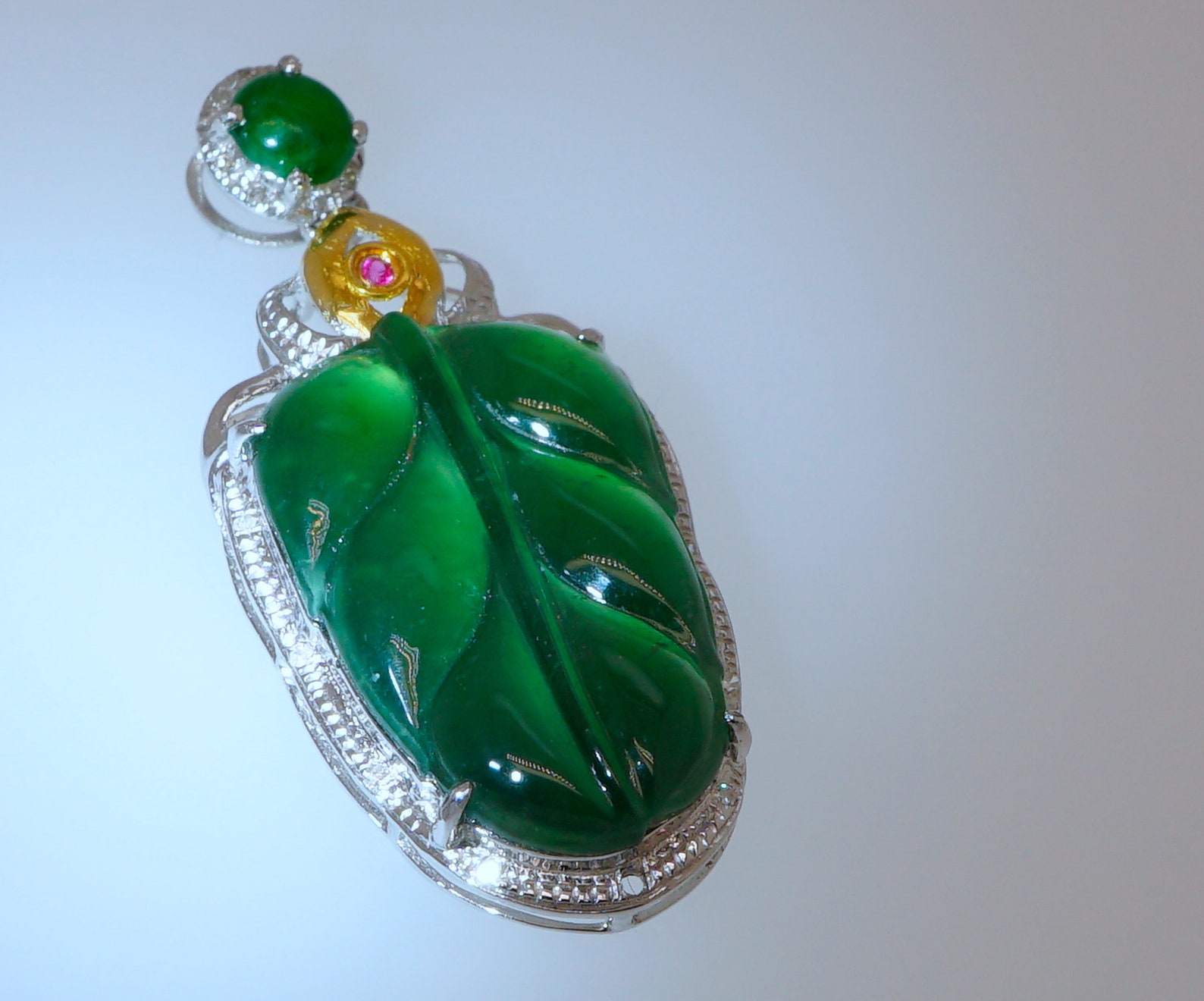 Hong Kong Jade And Stone Lab Certified Imperial Jade 18k WG Etsy