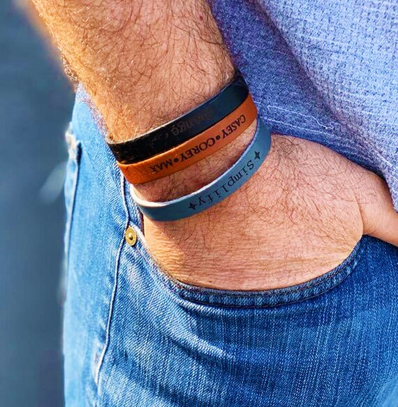 Leather bracelets with names on best sale them