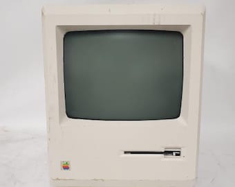 Vintage Apple Macintosh Plus 1MB M0001A Computer Halt & Catch Fire Prop HACF