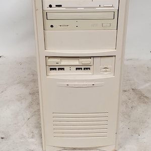 Vintage Gaming High Point HPT370/372 Intel Pentium 4 1.8GHz Computer No HDD