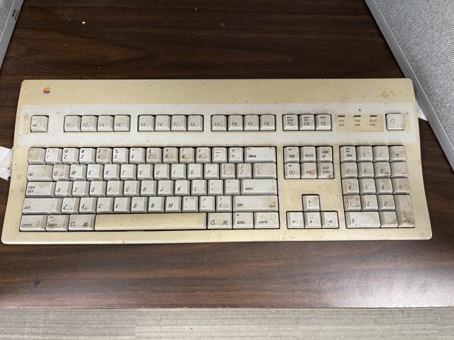 Apple Extended Keyboard 2 M3501 中古品 ジャンク品 Apple Extended