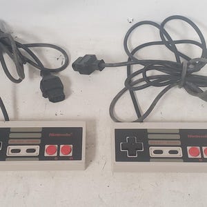 Lot of 2 Retro Gaming Original Nintendo NES-004 Controller