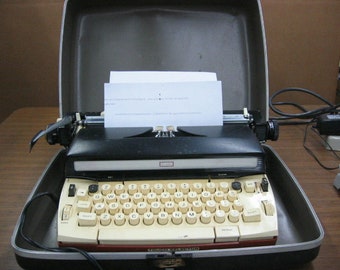 Vintage Sears Electric 12 Electronic Typewriter