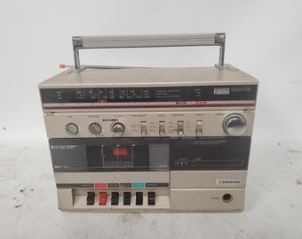 Vintage Samsung P-52S FM/SW/AM 3 Band Stereo Cassette Player No Batttery Plate