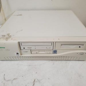 Vintage Gateway TBR 450 Piii Pentium III 450MHz 256Mb Desktop Compmuter No HDD