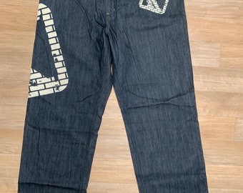 Karl Kani Jeans Size 36/34 Button missing!!
