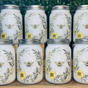 Bee Mason Jar Vase, Decoupage Honey Bee Wildflower Wreath, Rustic Decor,  Farmhouse/ Cottage Home Decor, Wedding Centerpiece
